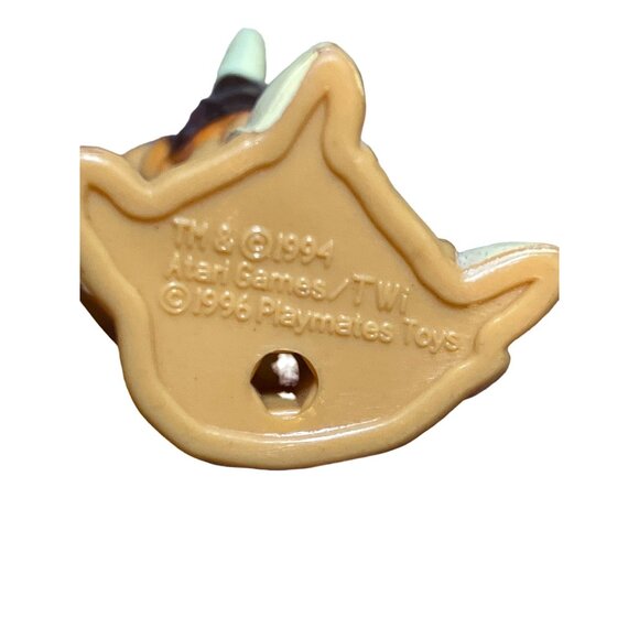 Primal Rage Action Figure Armadon no Tail Playmates - Picture 12 of 12